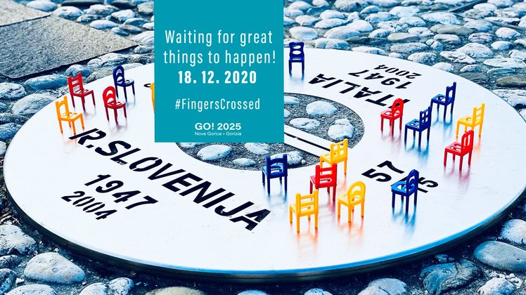 Fingerscrossed