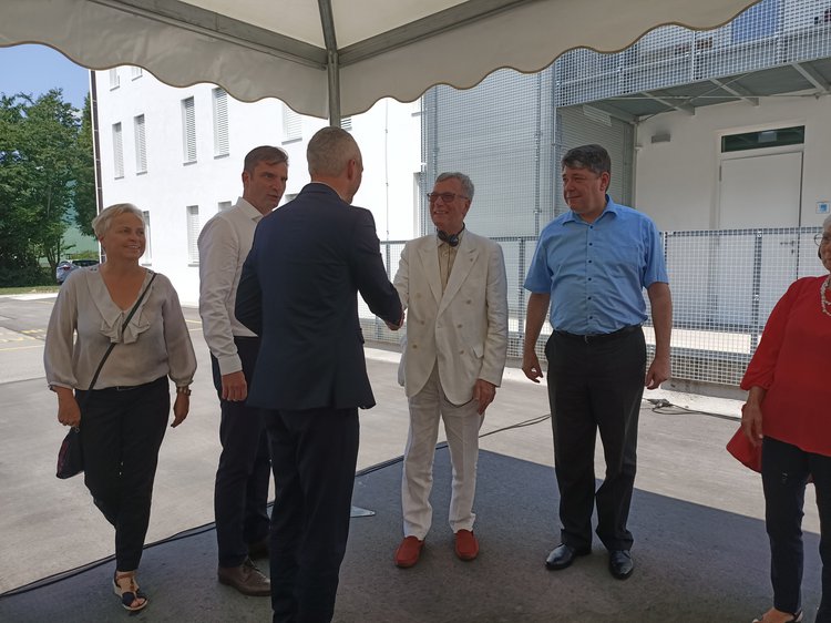 inagurazione skupnostni center