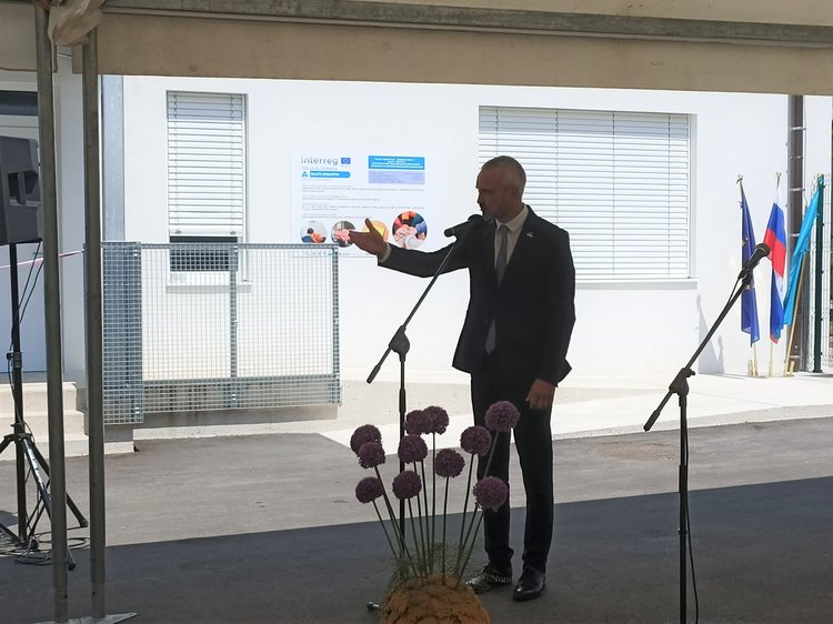 inagurazione skupnostni center