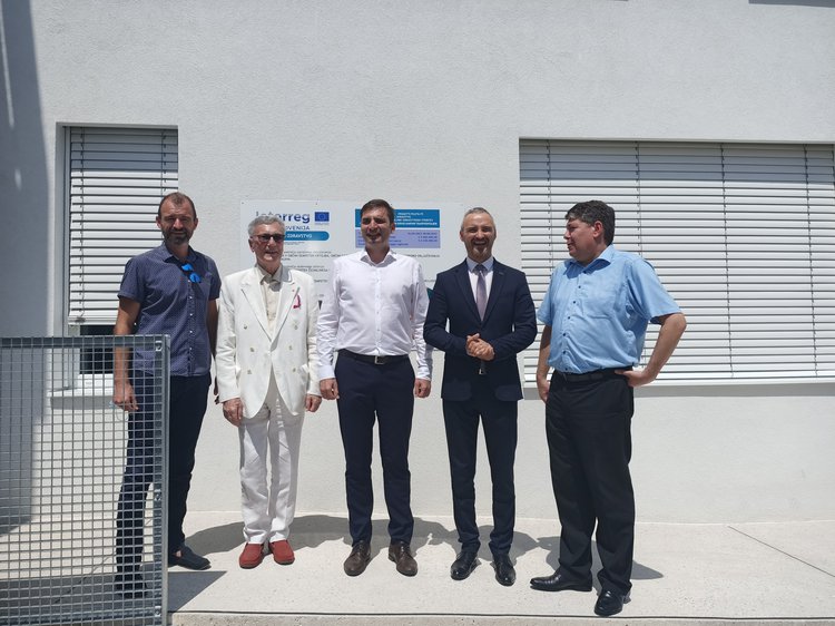 inagurazione skupnostni center