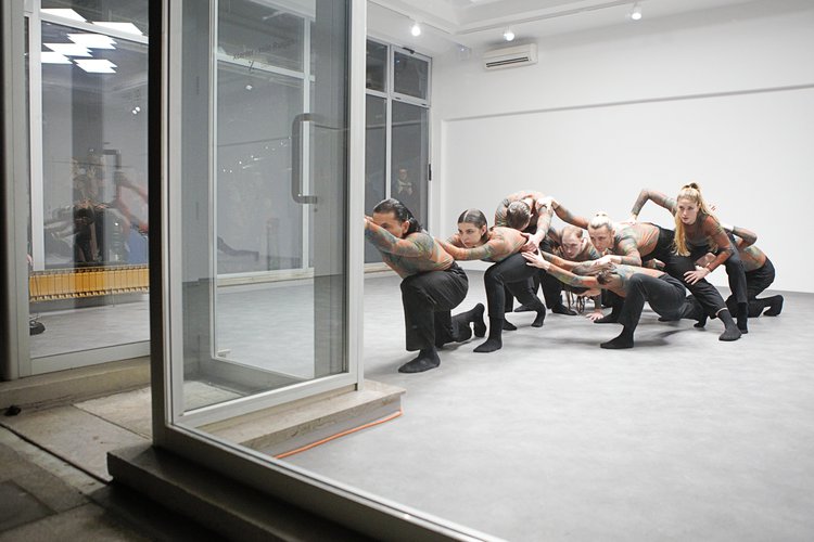 Dance1