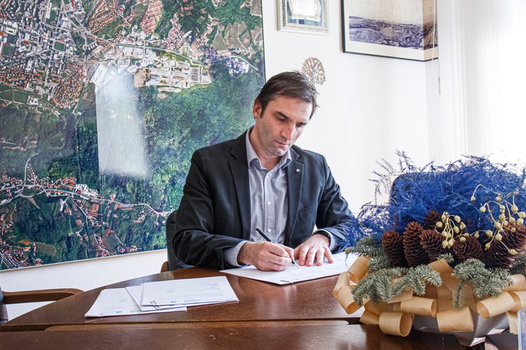 firma skupnosti center